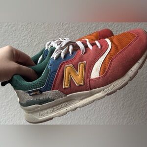 New Balance Women’s 99H Sneakers size 8